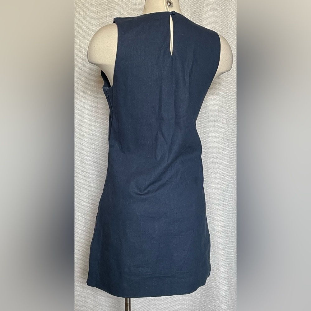 Karlie embroidered dress - Picture 2 of 7